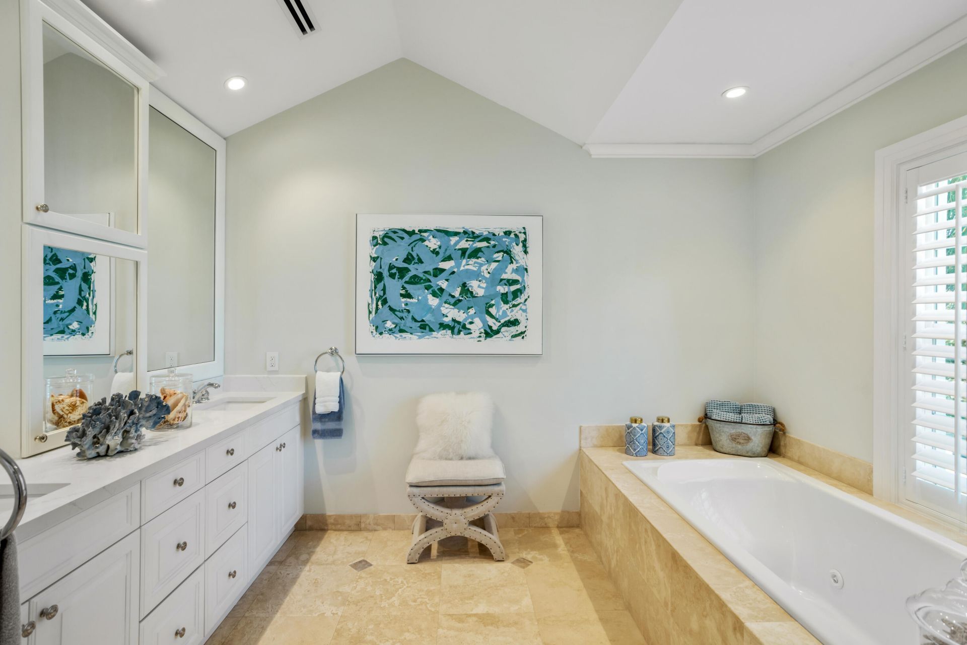 327 Arabian Road, Palm Beach, FL 33480 Photo