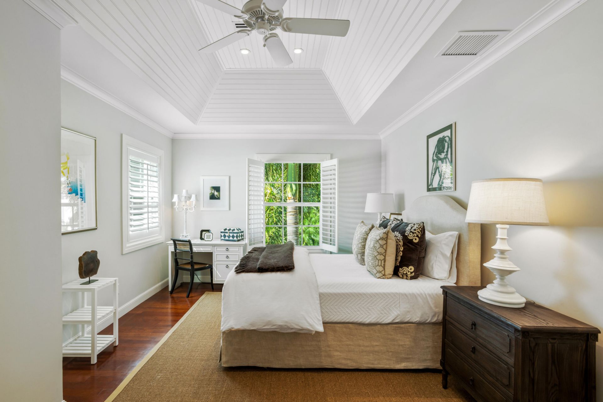 327 Arabian Road, Palm Beach, FL 33480 Photo