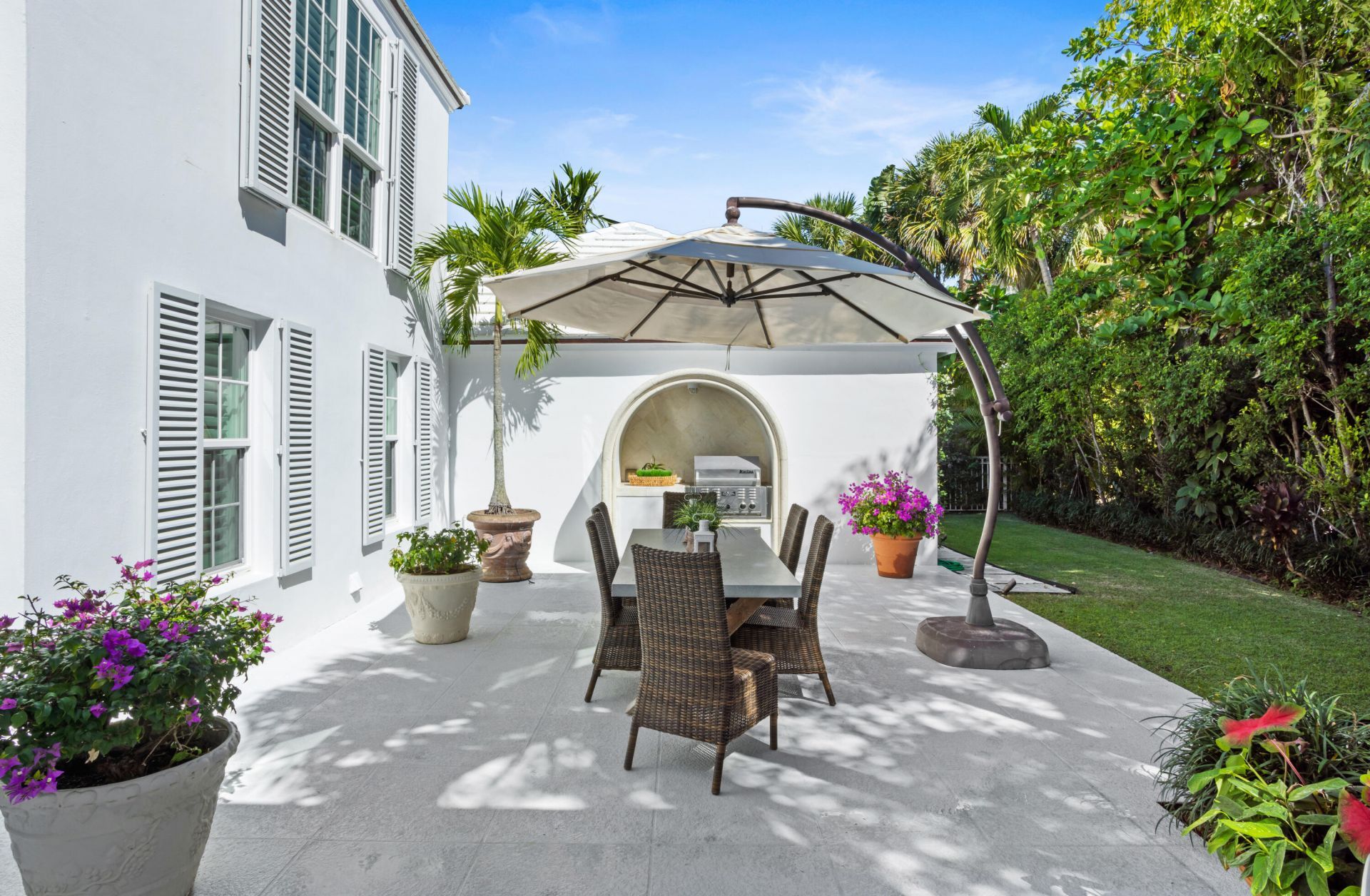 327 Arabian Road, Palm Beach, FL 33480 Photo