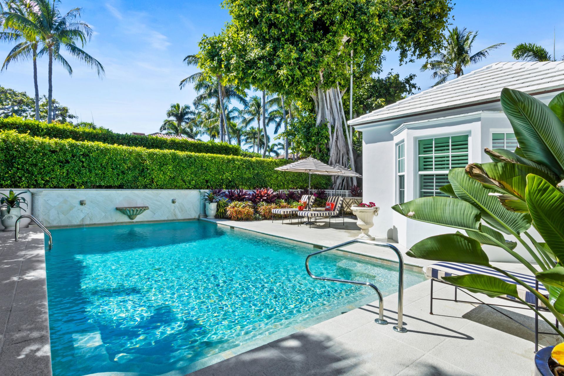 327 Arabian Road, Palm Beach, FL 33480 Photo