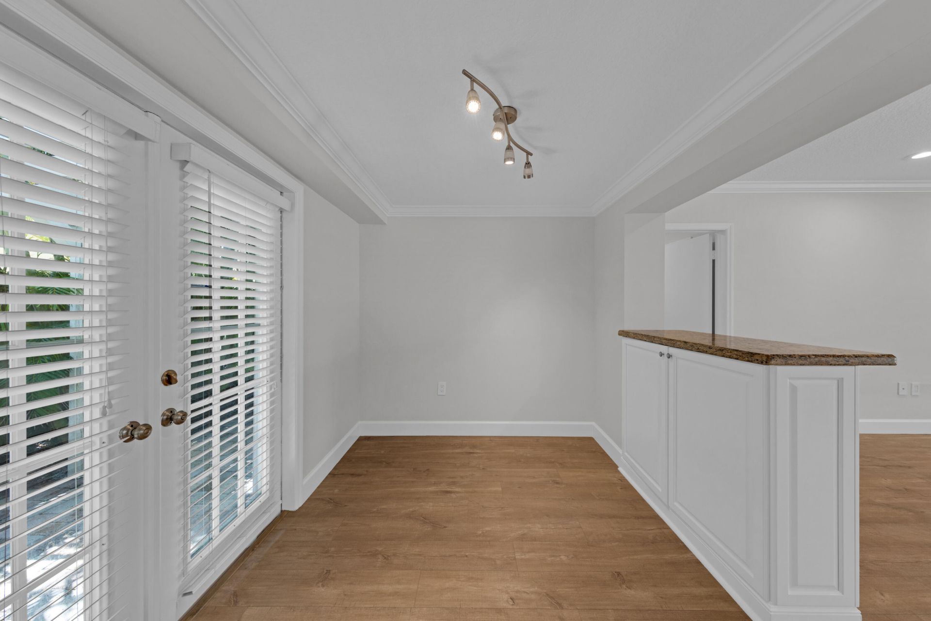 900 NE 4th Street, Unit B, Boca Raton, FL 33432 Photo