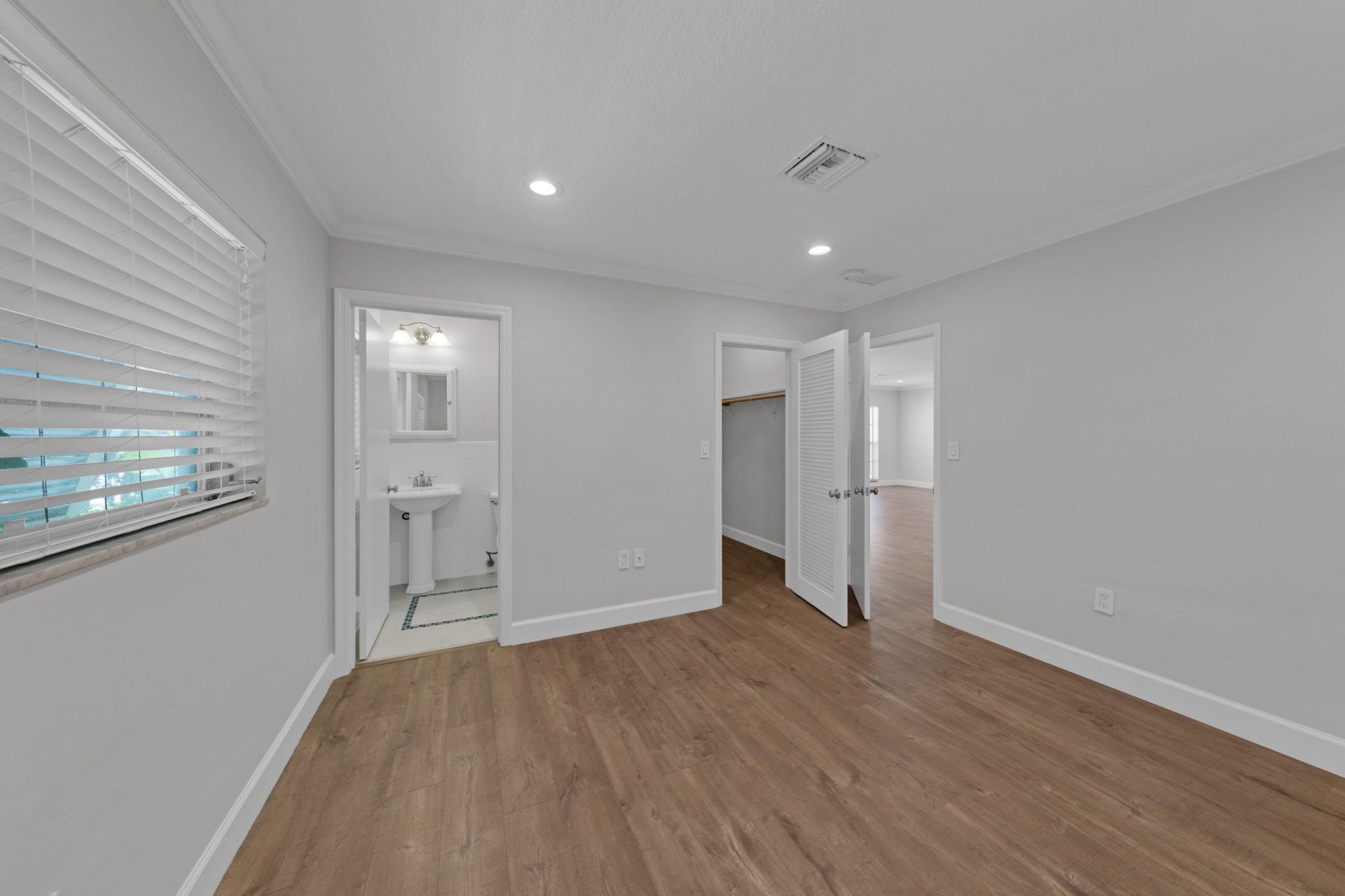 900 NE 4th Street, Unit B, Boca Raton, FL 33432 Photo