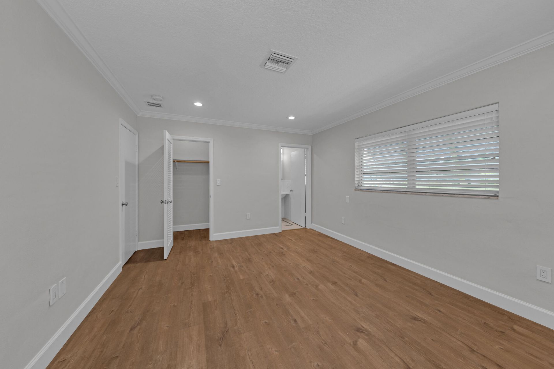 900 NE 4th Street, Unit B, Boca Raton, FL 33432 Photo