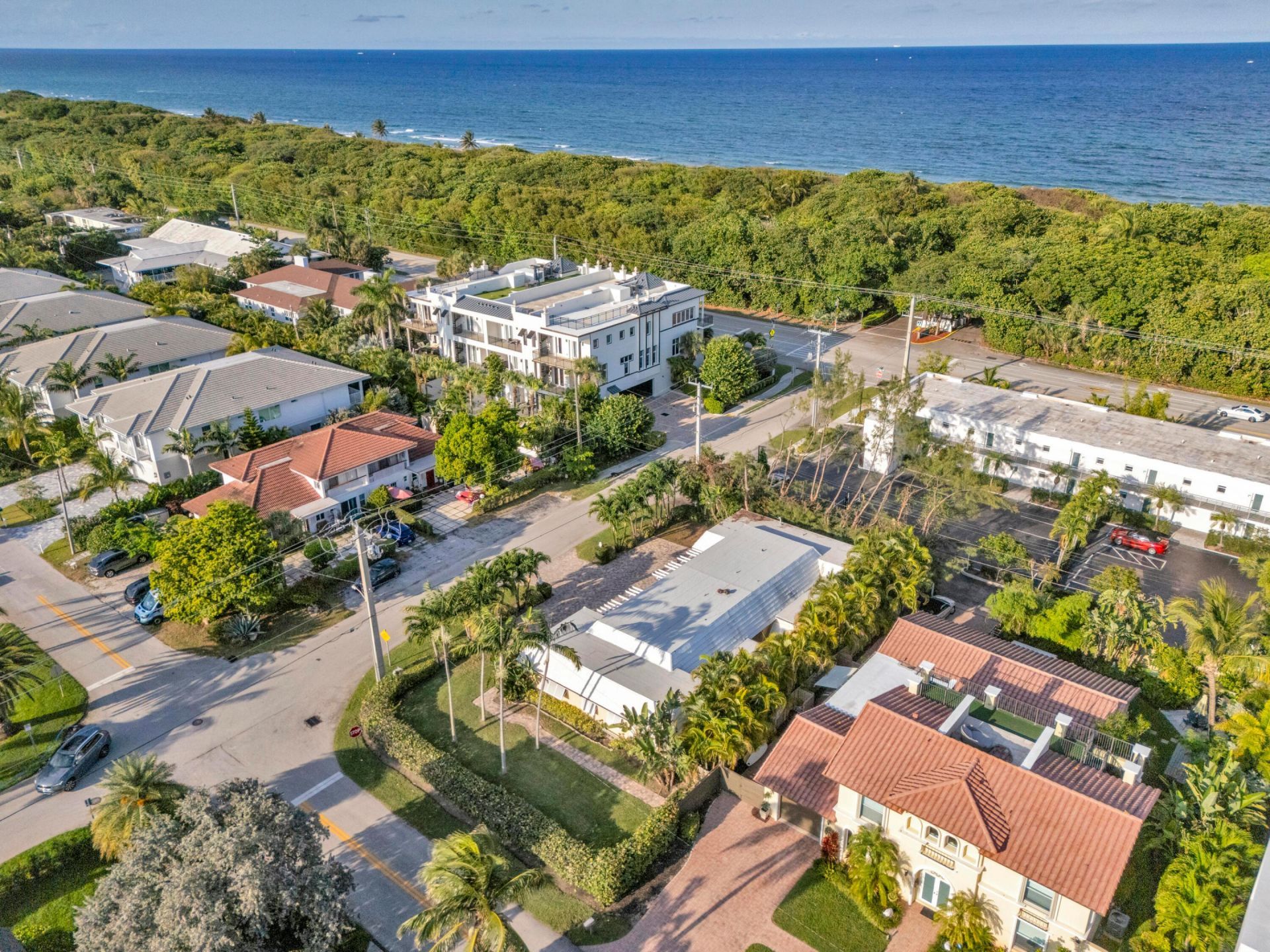 900 NE 4th Street, Unit B, Boca Raton, FL 33432 Photo