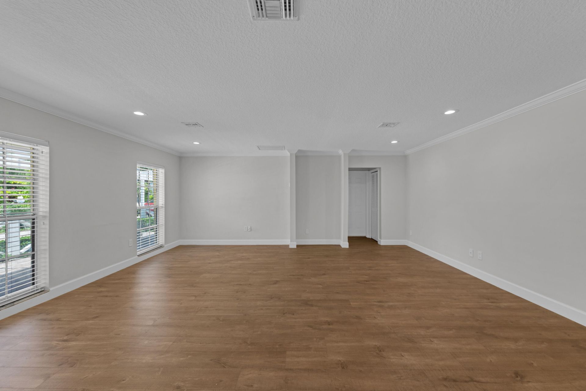 900 NE 4th Street, Unit B, Boca Raton, FL 33432 Photo