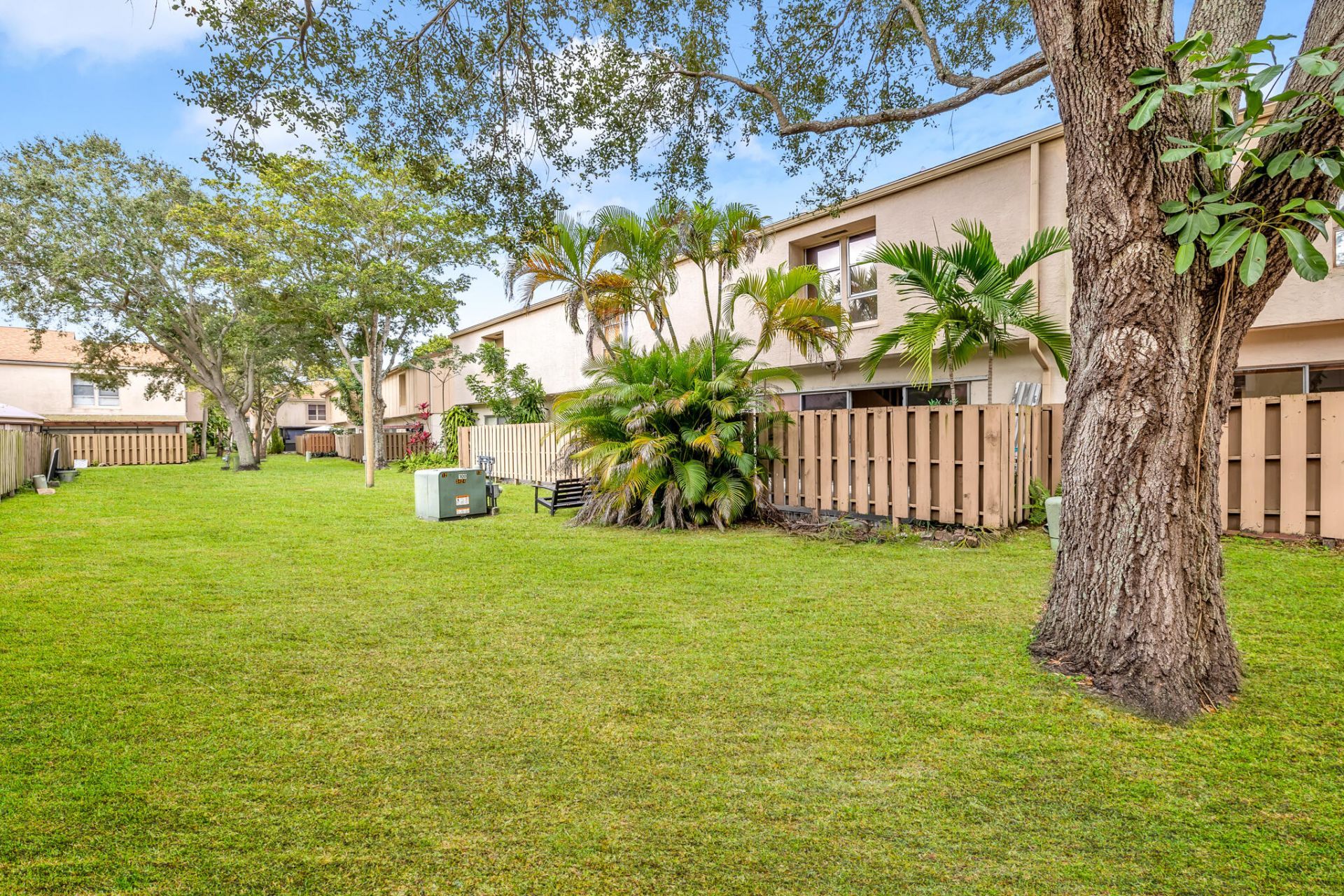 881 NW 81 Way, Unit 3, Plantation, FL 33324 Photo