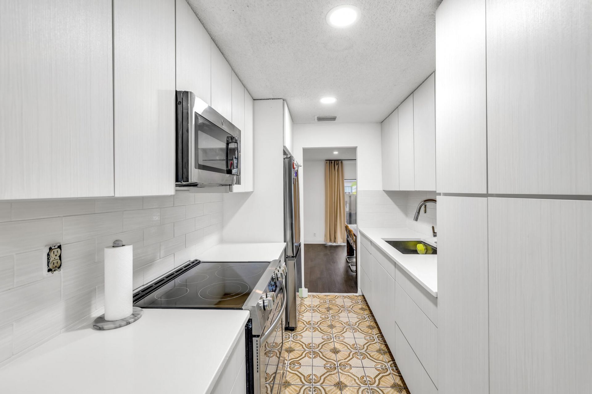 881 NW 81 Way, Unit 3, Plantation, FL 33324 Photo