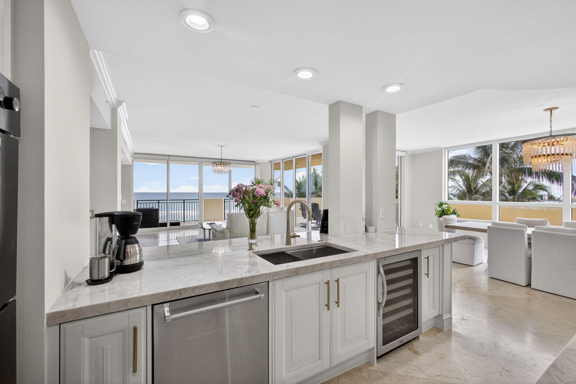 3800 N Ocean Drive, Unit 452, Singer Island, FL 33404 Photo