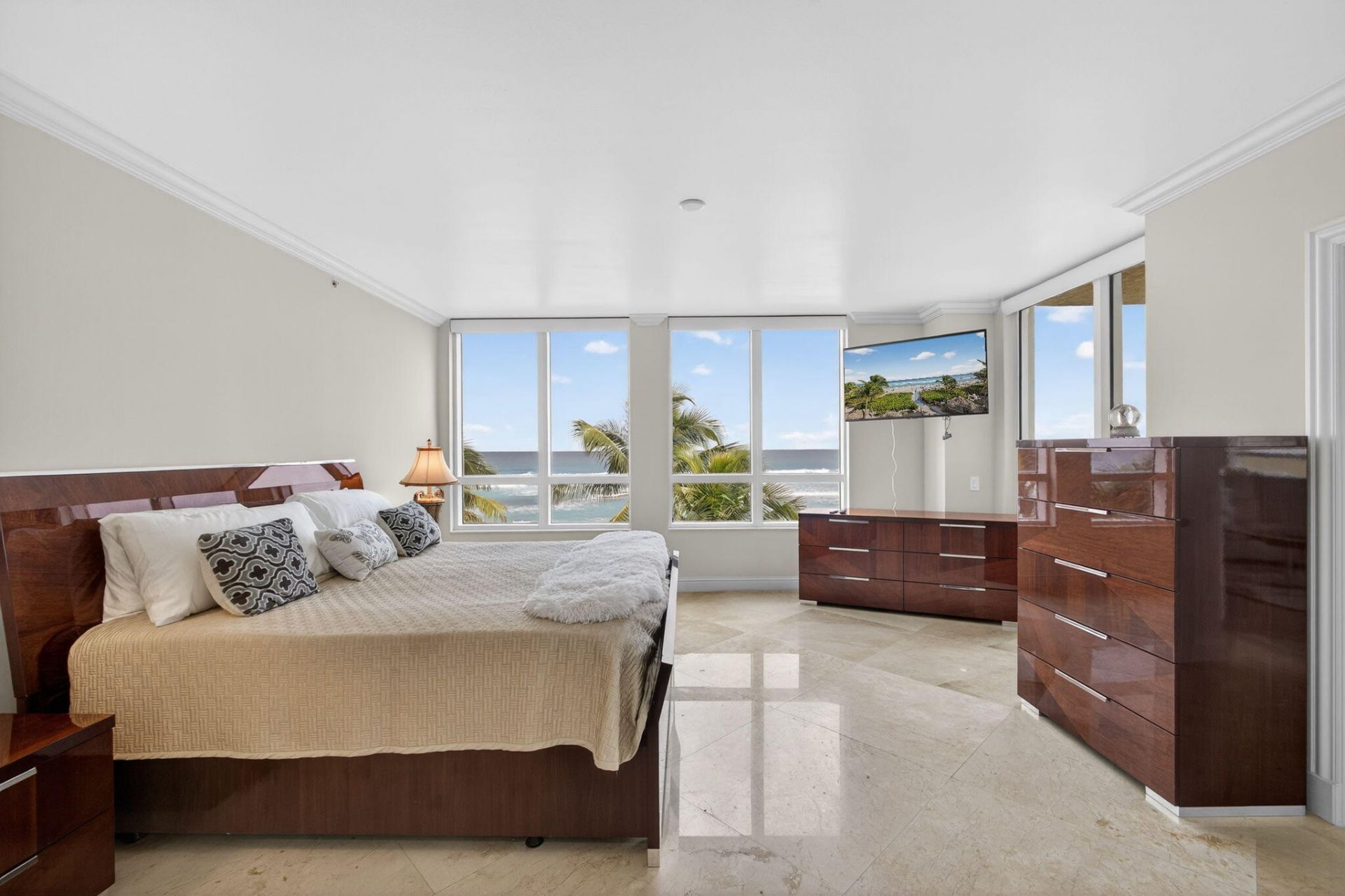 3800 N Ocean Drive, Unit 452, Singer Island, FL 33404 Photo