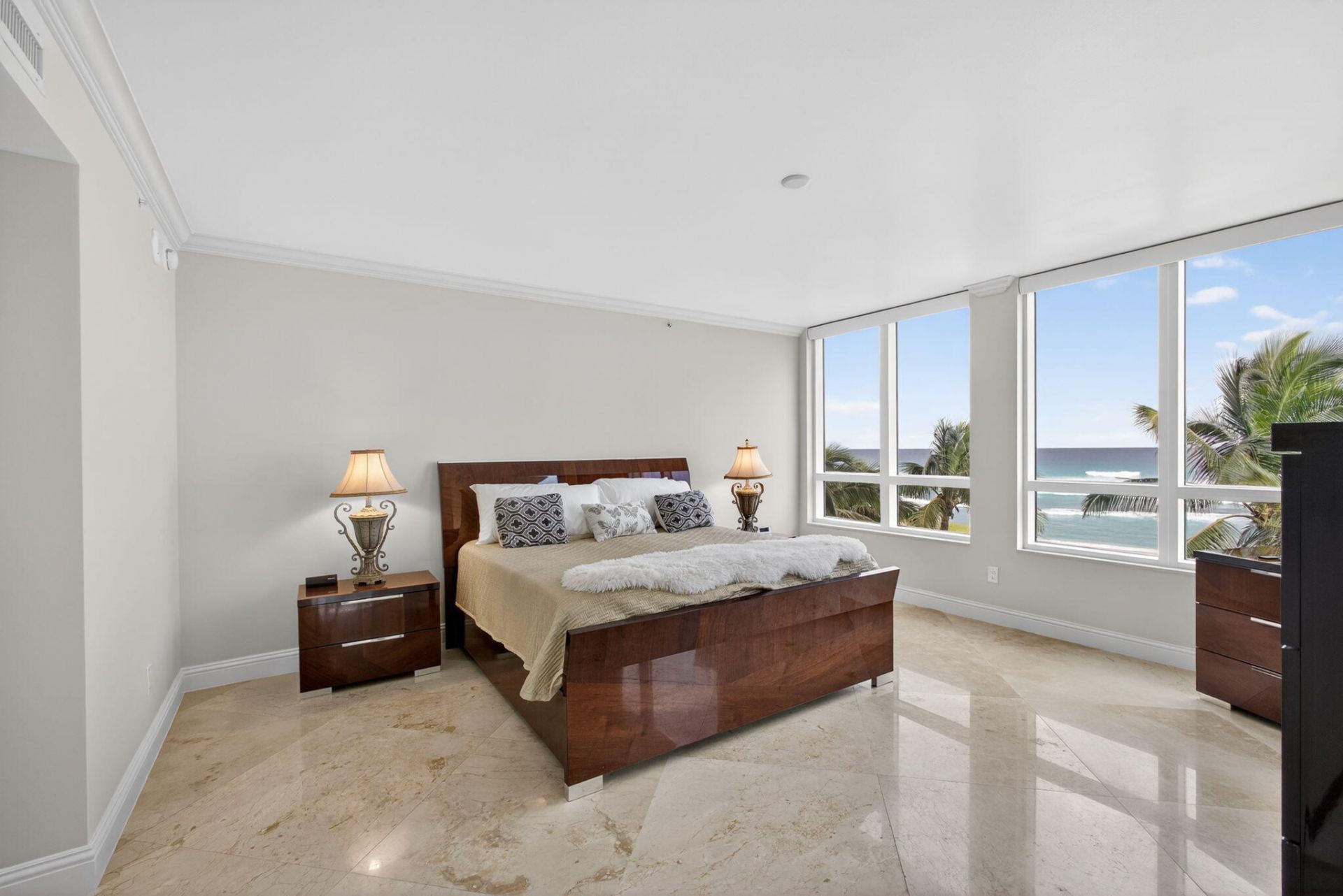 3800 N Ocean Drive, Unit 452, Singer Island, FL 33404 Photo