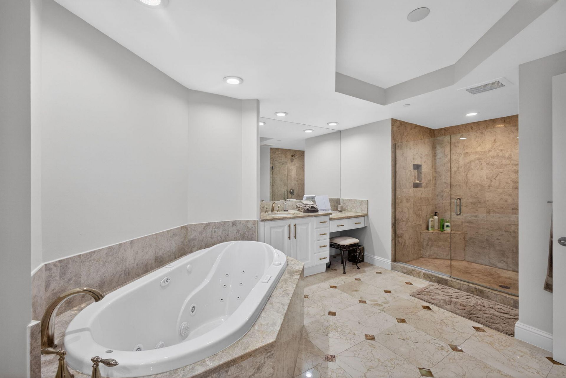 3800 N Ocean Drive, Unit 452, Singer Island, FL 33404 Photo