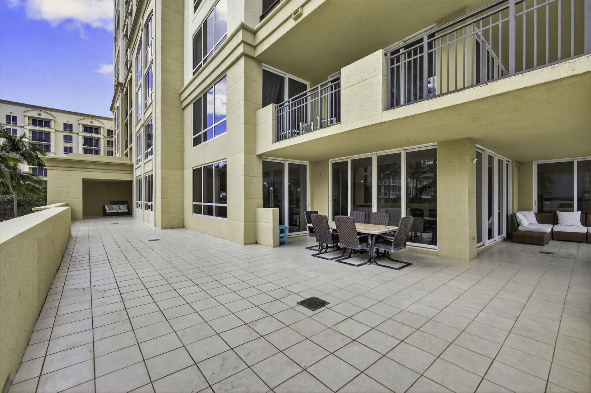 3800 N Ocean Drive, Unit 452, Singer Island, FL 33404 Photo