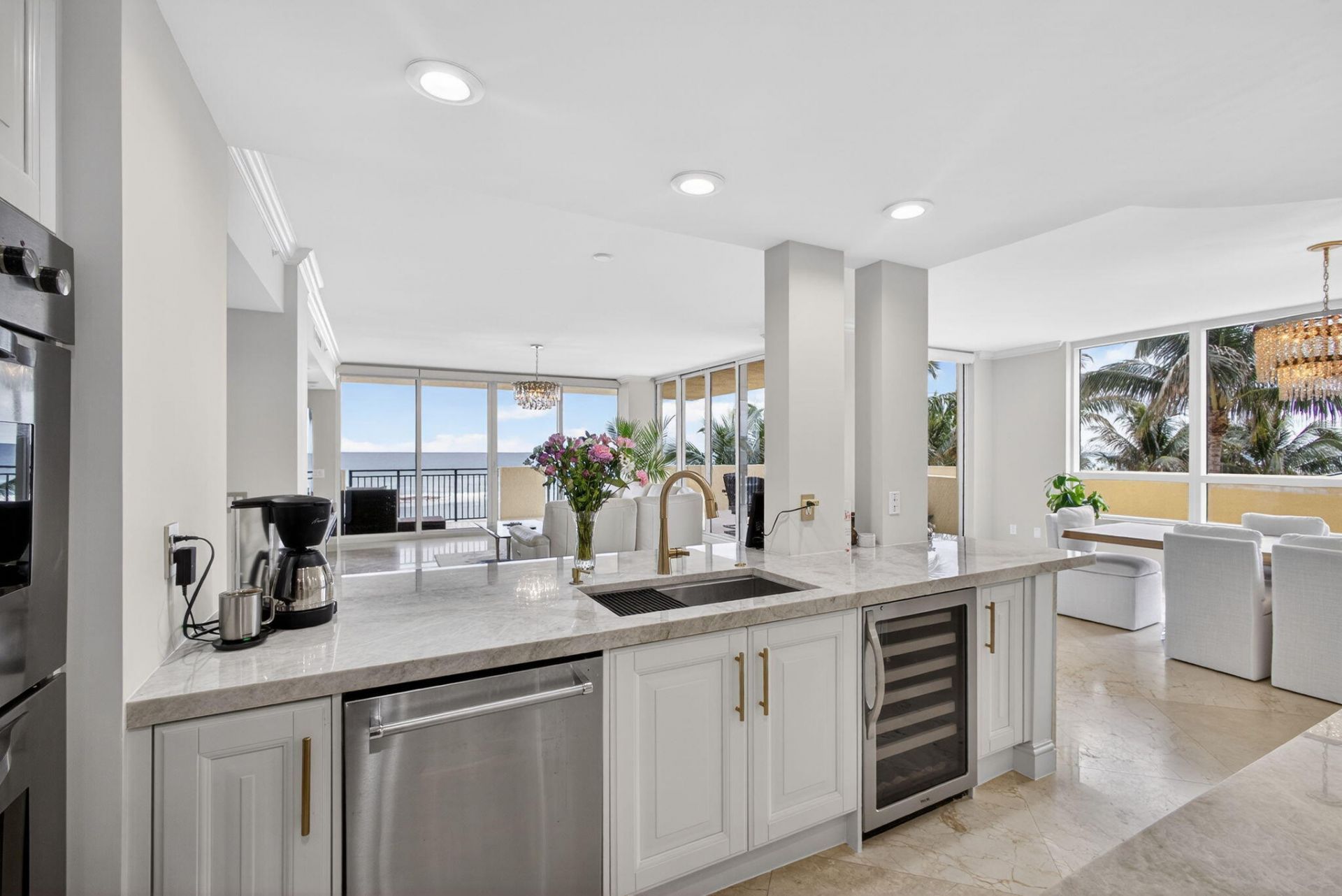 3800 N Ocean Drive, Unit 452, Singer Island, FL 33404 Photo