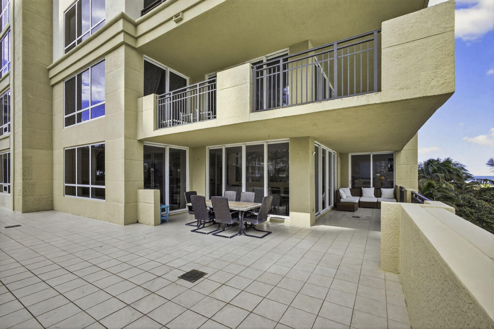 3800 N Ocean Drive, Unit 452, Singer Island, FL 33404 Photo