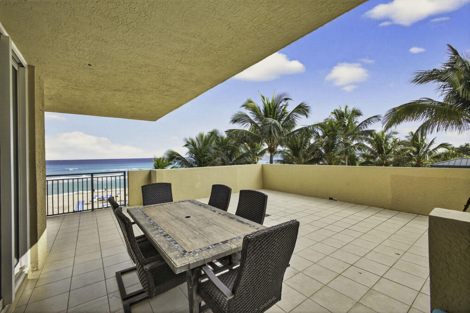 3800 N Ocean Drive, Unit 452, Singer Island, FL 33404 Photo