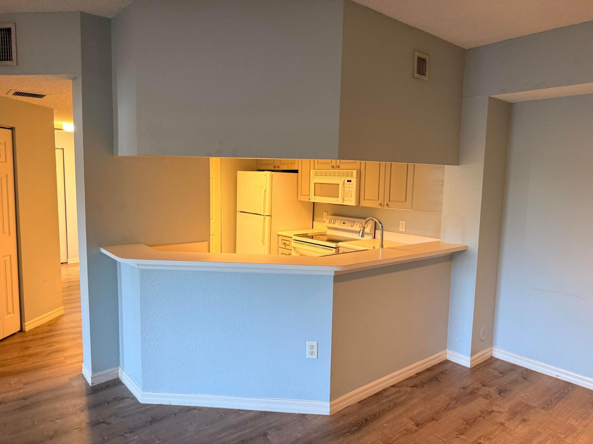 2724 Anzio Court, Unit 107, Palm Beach Gardens, FL 33410 Photo