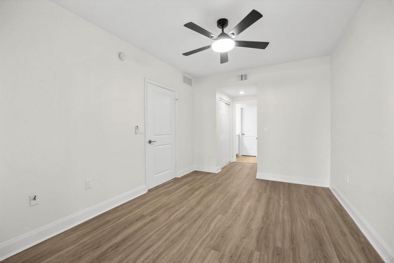 158 SW Peacock Boulevard, Unit 30-104, Port Saint Lucie, FL 34986 Photo