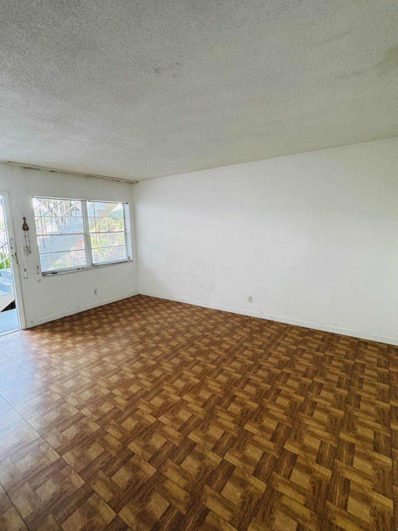 606 S C Street, Unit 105, Lake Worth Beach, FL 33460 Photo