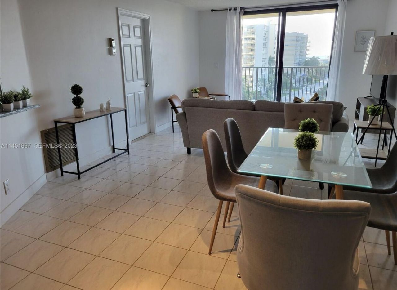801 N Ocean Boulevard, Unit 802, Pompano Beach, FL 33062 Photo