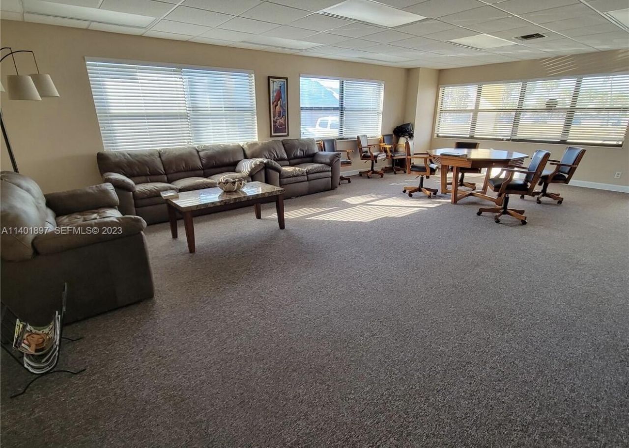 801 N Ocean Boulevard, Unit 802, Pompano Beach, FL 33062 Photo