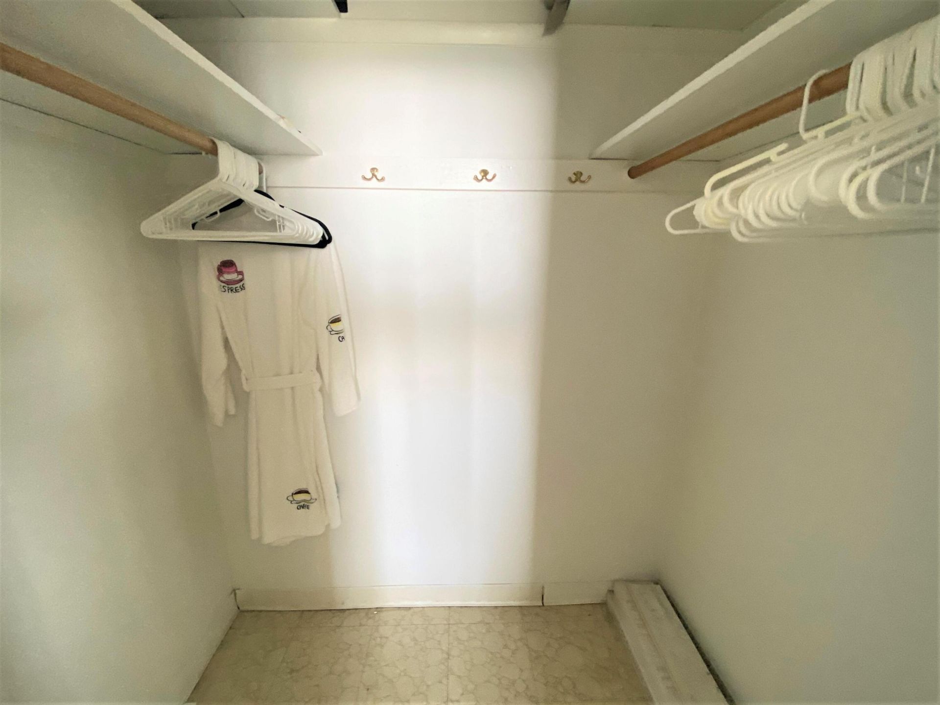 3450 S Ocean Boulevard, Unit 328, Palm Beach, FL 33480 Photo