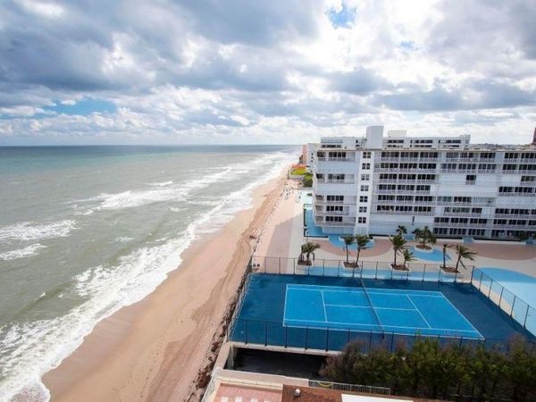 3546 S Ocean Boulevard, Unit 811, South Palm Beach, FL 33480