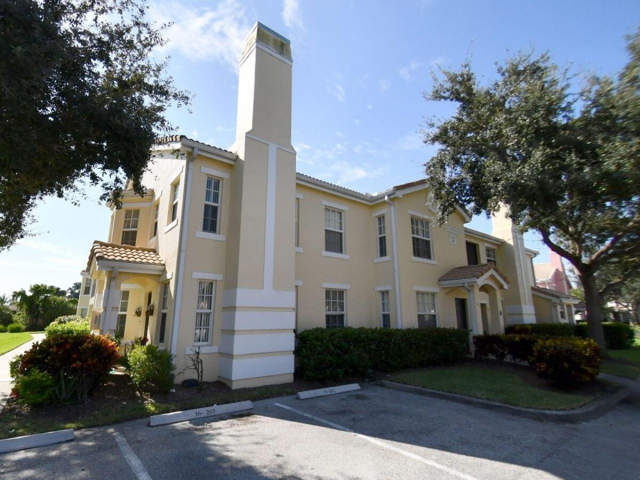 130 SW Peacock Boulevard, Unit 16-105, Port Saint Lucie, FL 34986 Photo