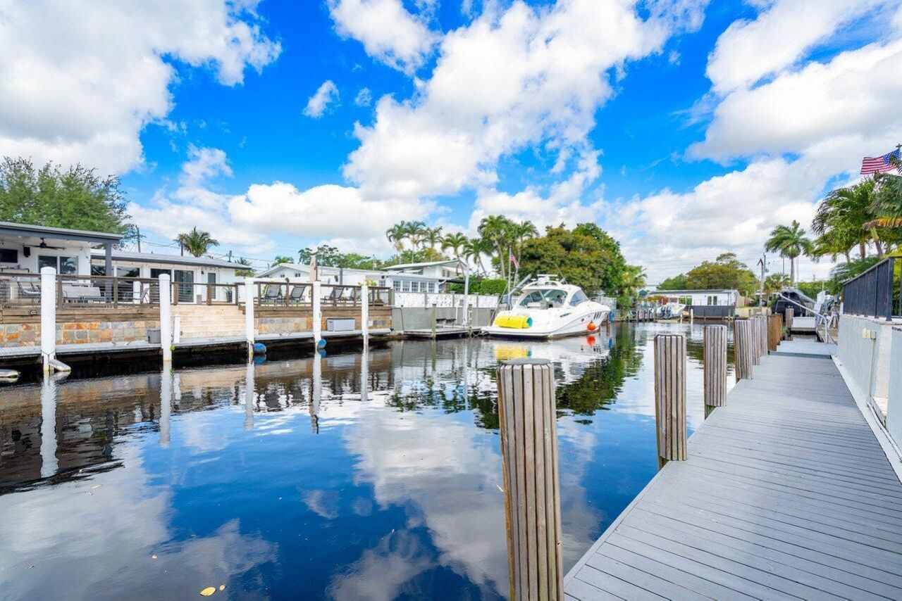2431 Key Largo Lane, Fort Lauderdale, FL 33312 Photo