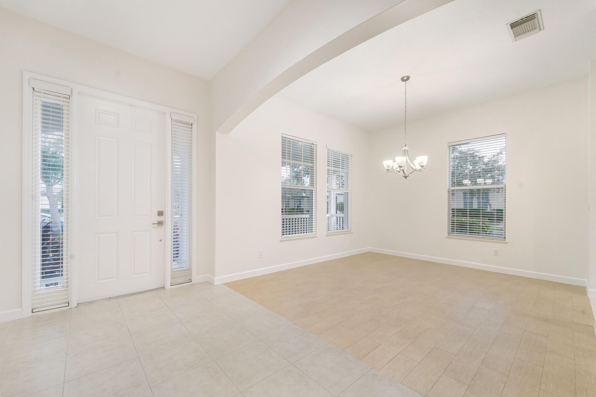 10741 SW Westlawn Boulevard, Unit 10741, Port Saint Lucie, FL 34987 Photo