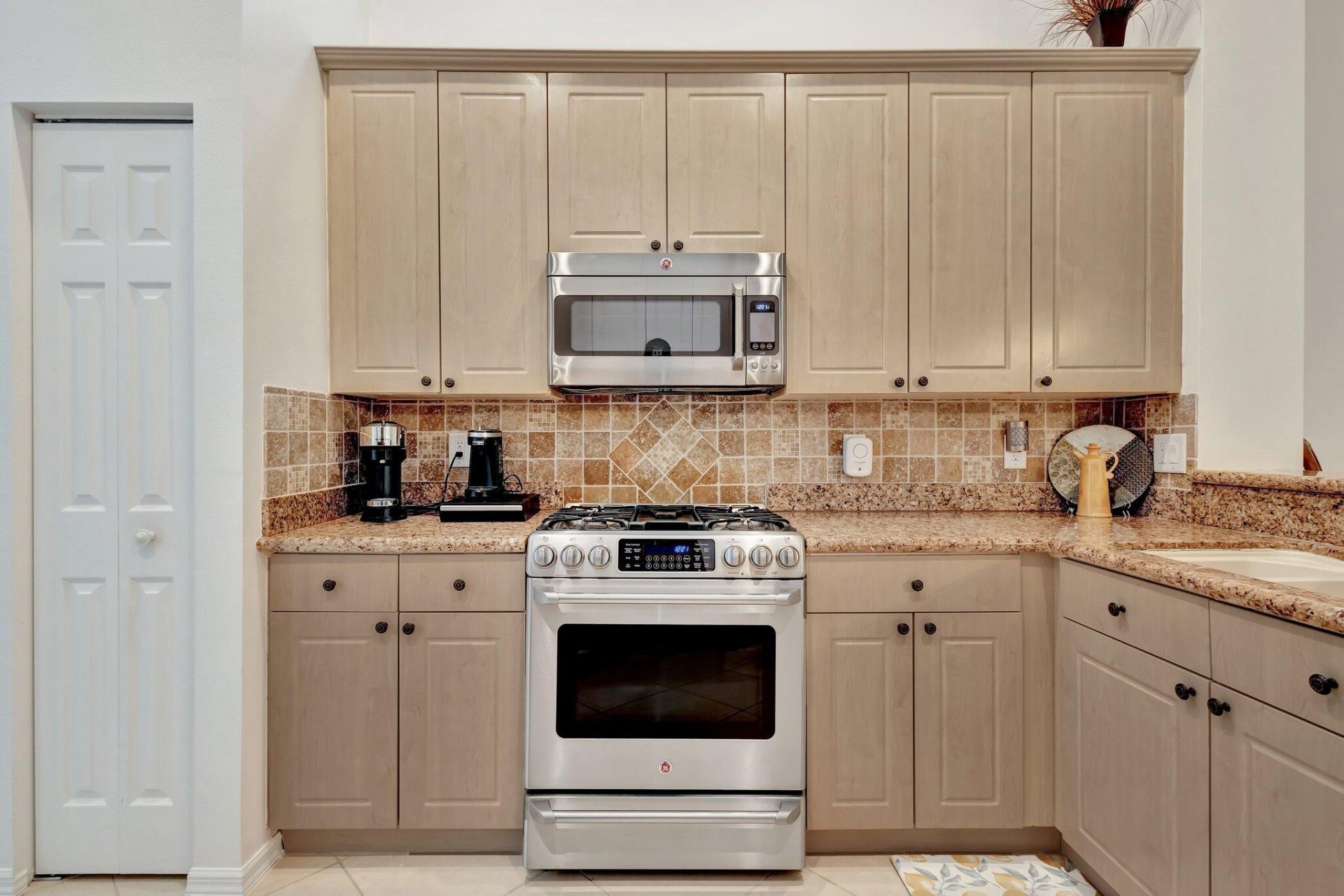 10732 Grande Boulevard, West Palm Beach, FL 33412 Photo