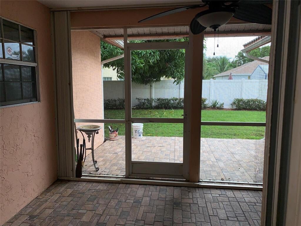 4208 Temple Street, West Palm Beach, FL 33407 Photo