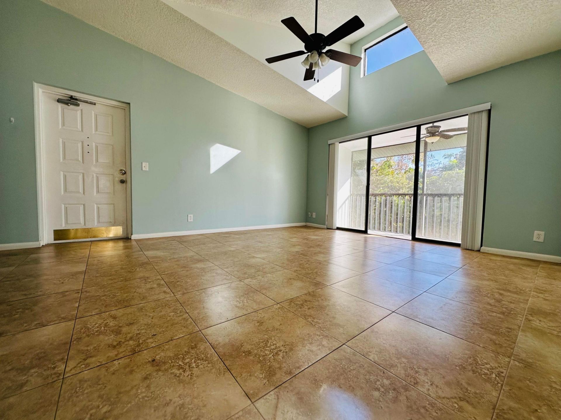 1007 Green Pine Blvd, Unit G3, West Palm Beach, FL 33409 Photo