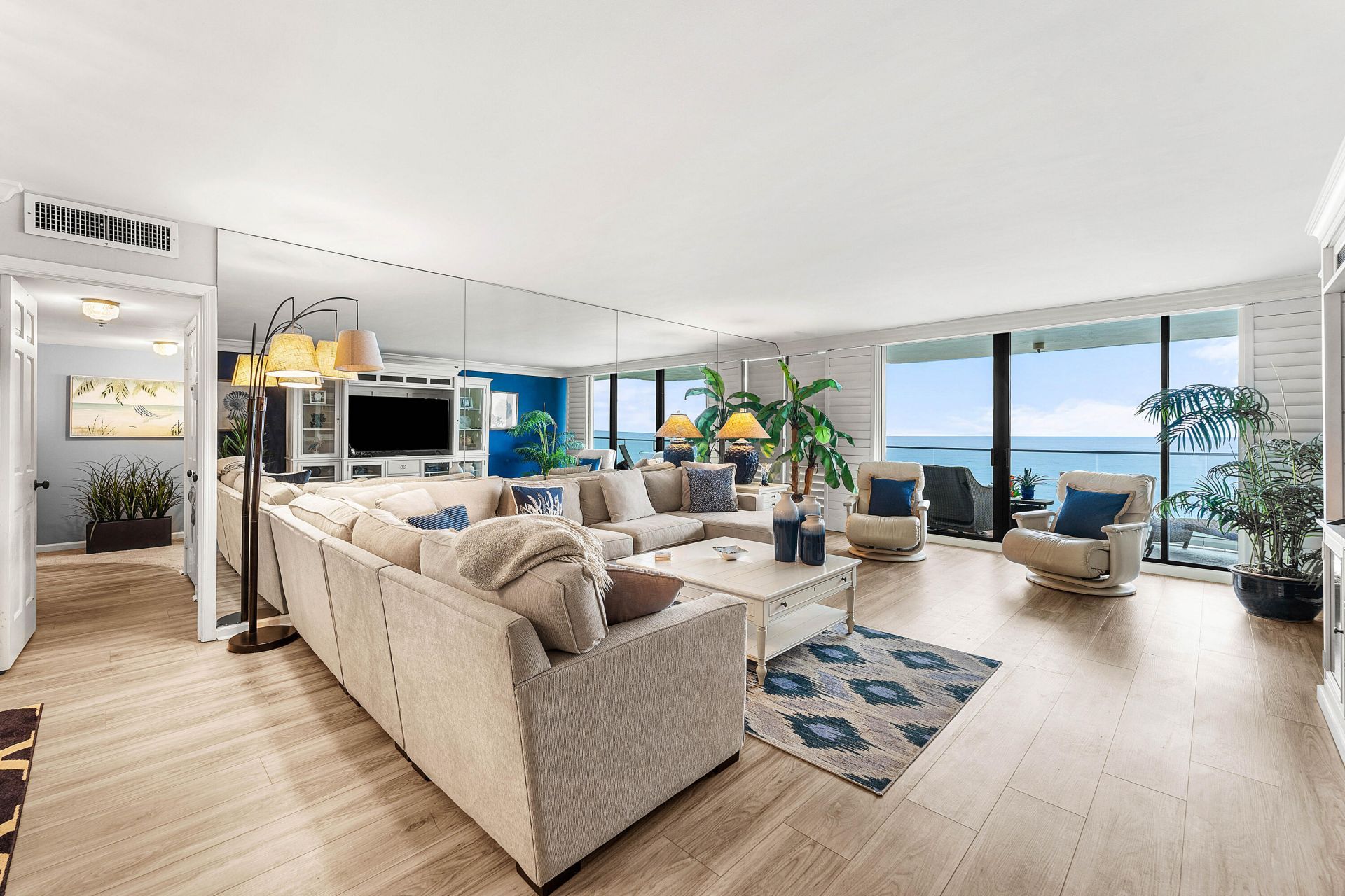 100 Beach Road, Unit 602, Tequesta, FL 33469 Photo