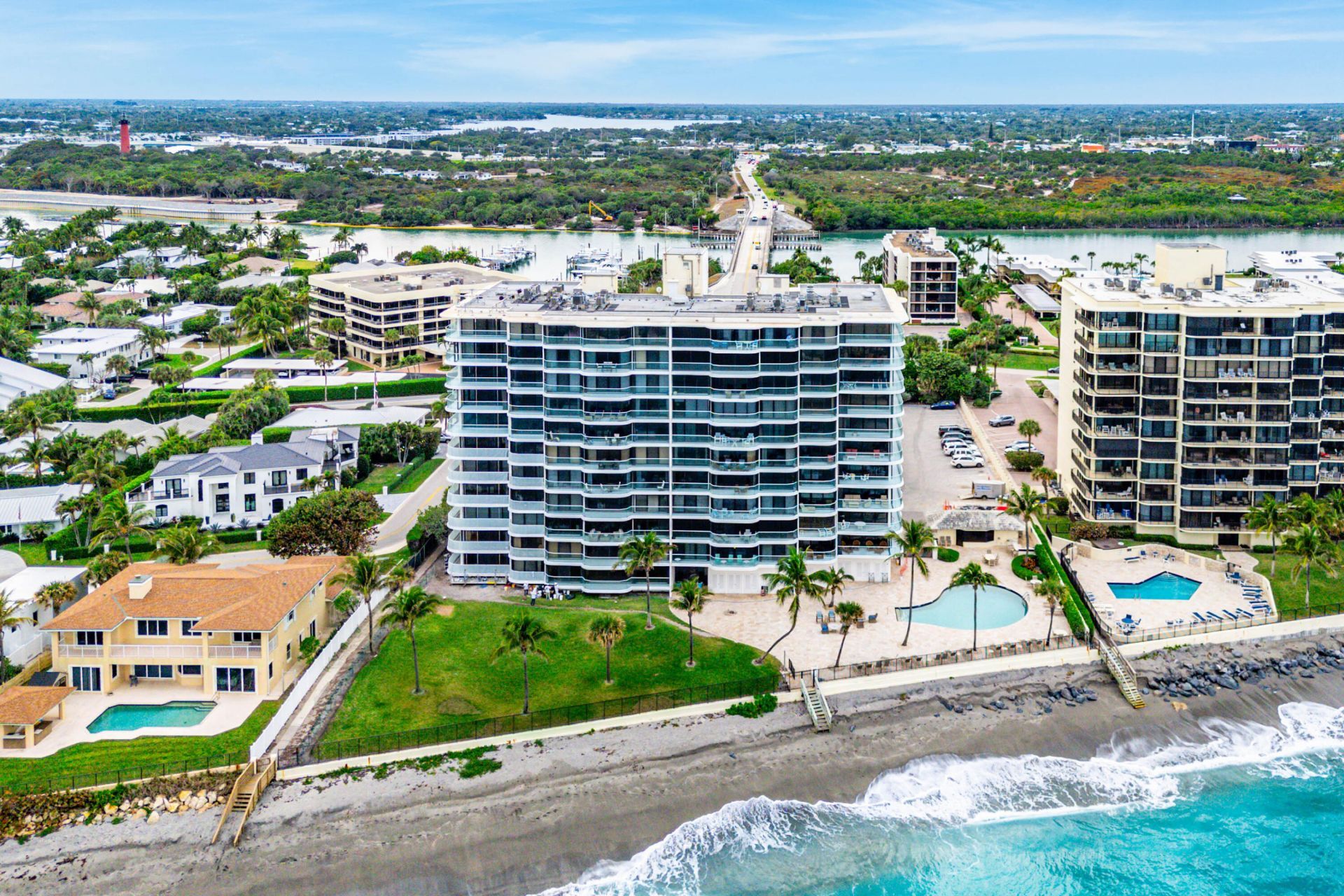 100 Beach Road, Unit 602, Tequesta, FL 33469 Photo