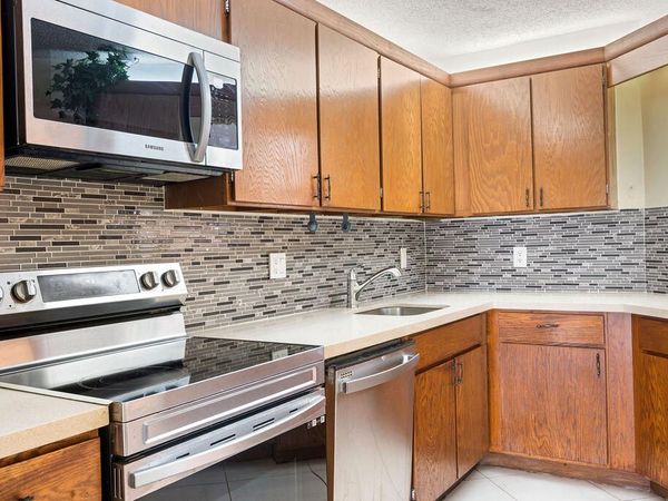 5701 Camino Del Sol, Unit 204, Boca Raton, FL 33433