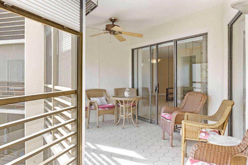 5701 Camino Del Sol, Unit 204, Boca Raton, FL 33433 Photo