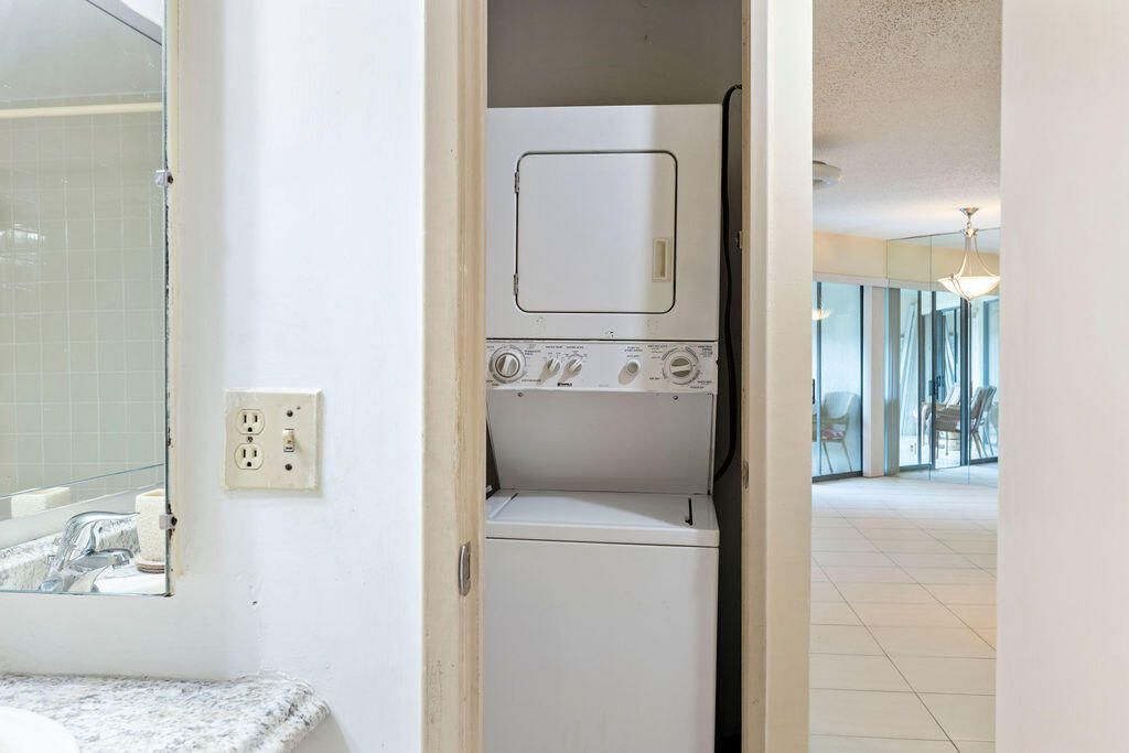 5701 Camino Del Sol, Unit 204, Boca Raton, FL 33433 Photo