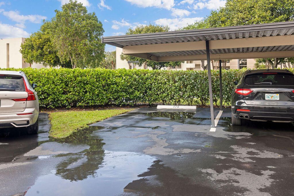 5701 Camino Del Sol, Unit 204, Boca Raton, FL 33433 Photo