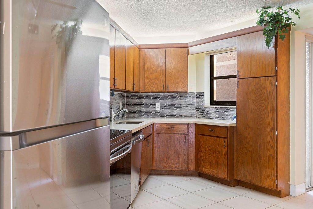 5701 Camino Del Sol, Unit 204, Boca Raton, FL 33433 Photo