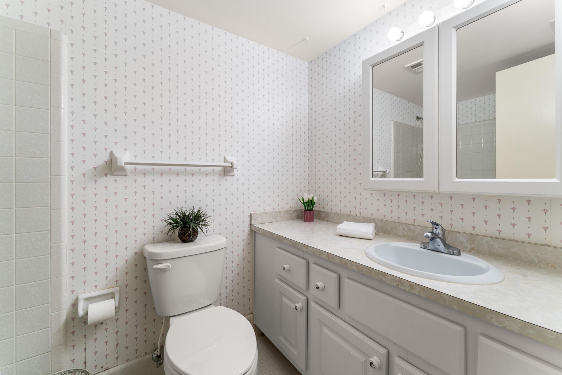 939 NW 11th Terrace, Unit 04, Stuart, FL 34994 Photo