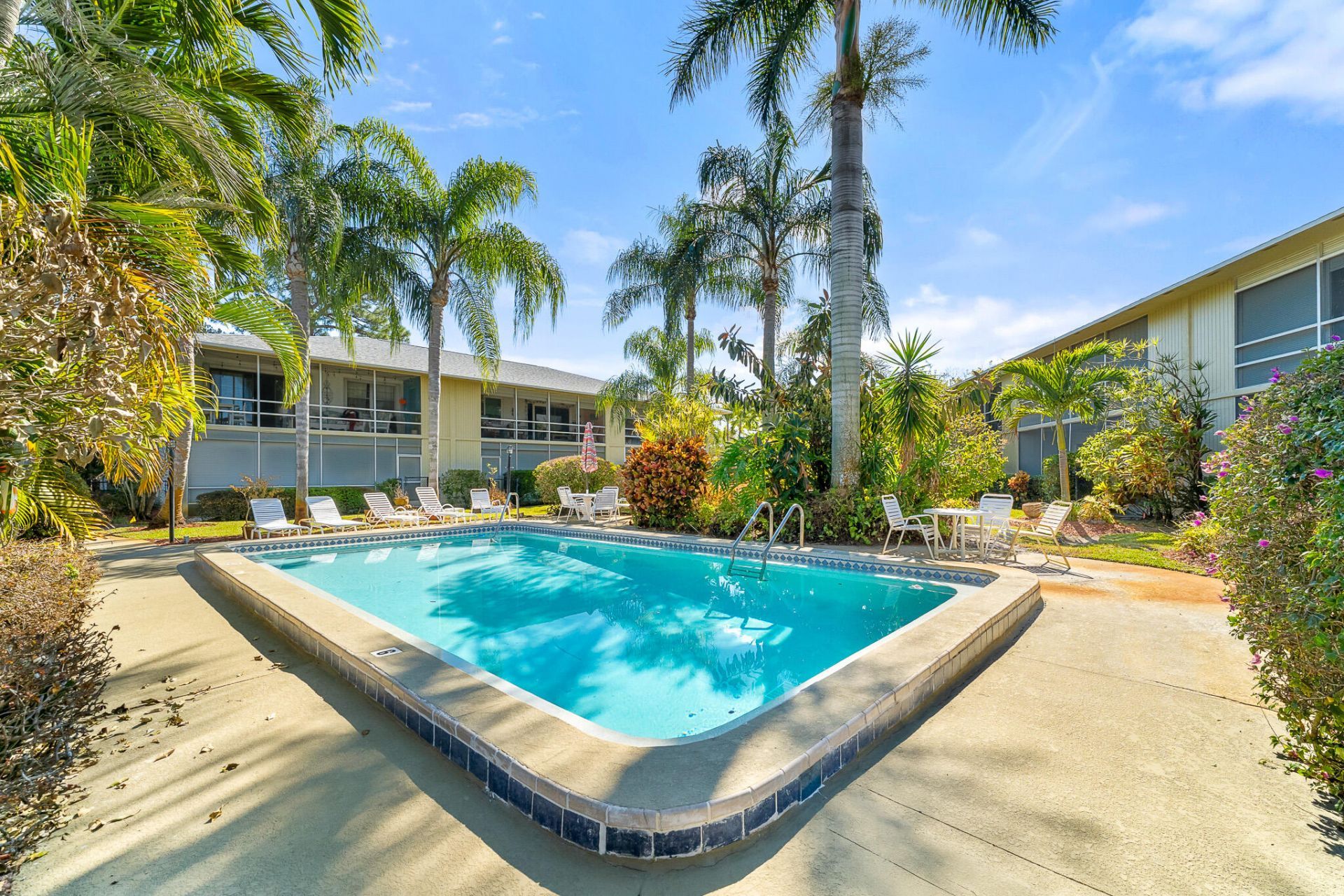 939 NW 11th Terrace, Unit 04, Stuart, FL 34994 Photo