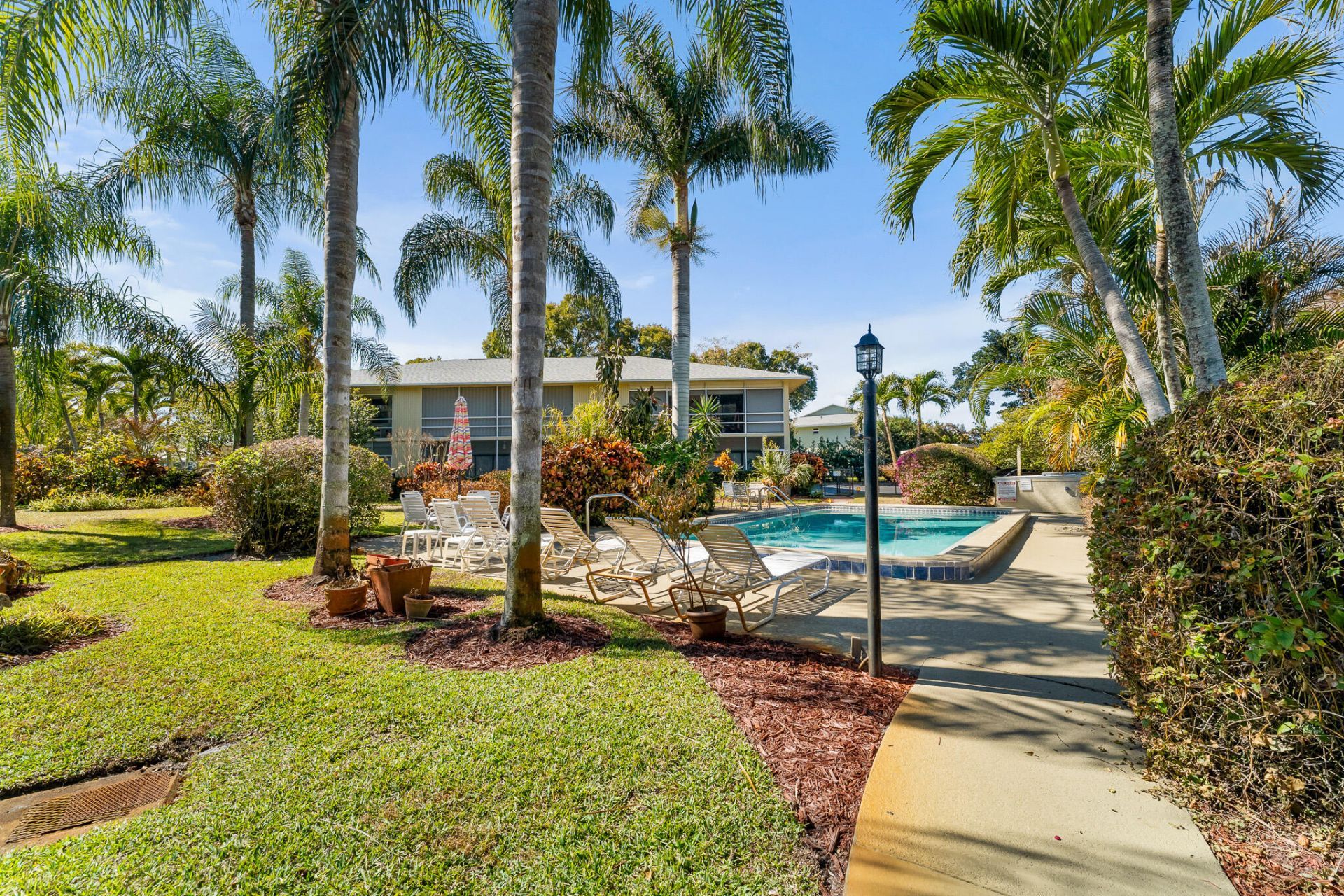 939 NW 11th Terrace, Unit 04, Stuart, FL 34994 Photo