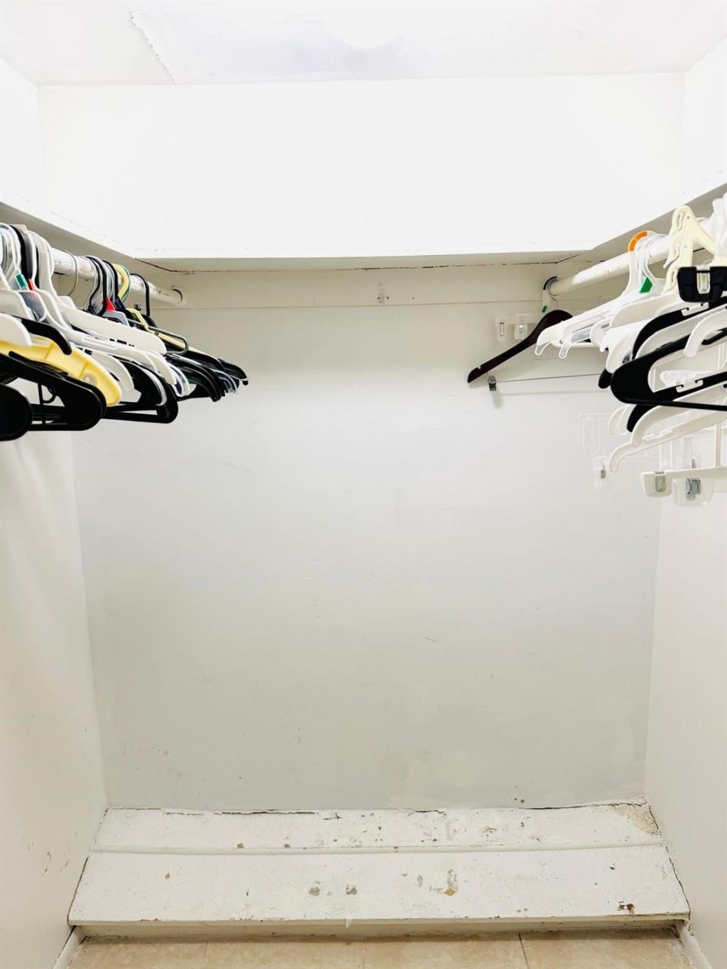 8460 Sunrise Lakes Boulevard, Unit 202, Sunrise, FL 33322 Photo