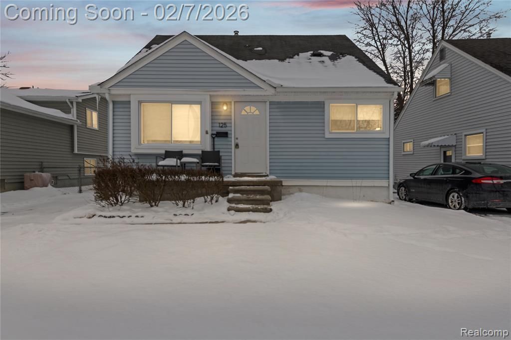 125 Tecumseh Street, Clawson, MI 48017 Main Photo