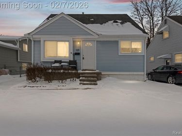 125 Tecumseh Street, Clawson, MI 48017