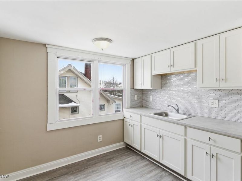 3271 Desota Avenue, Cleveland, OH 44118 Photo 23