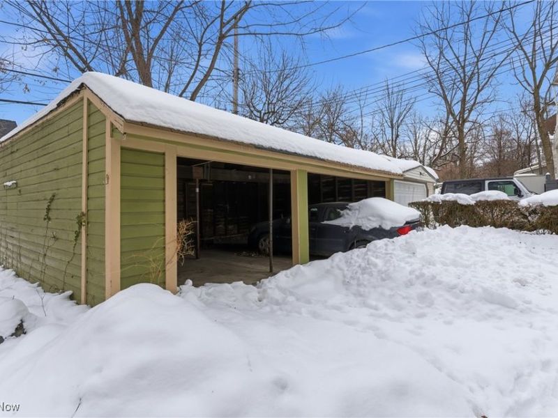 3271 Desota Avenue, Cleveland, OH 44118 Photo 38