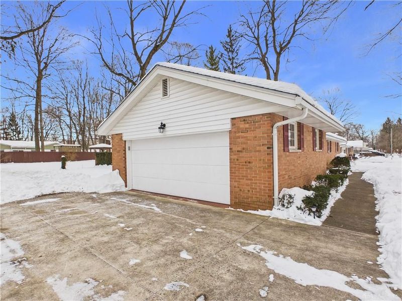 1326 Lemcke Road, Dayton, OH 45434 Photo 4