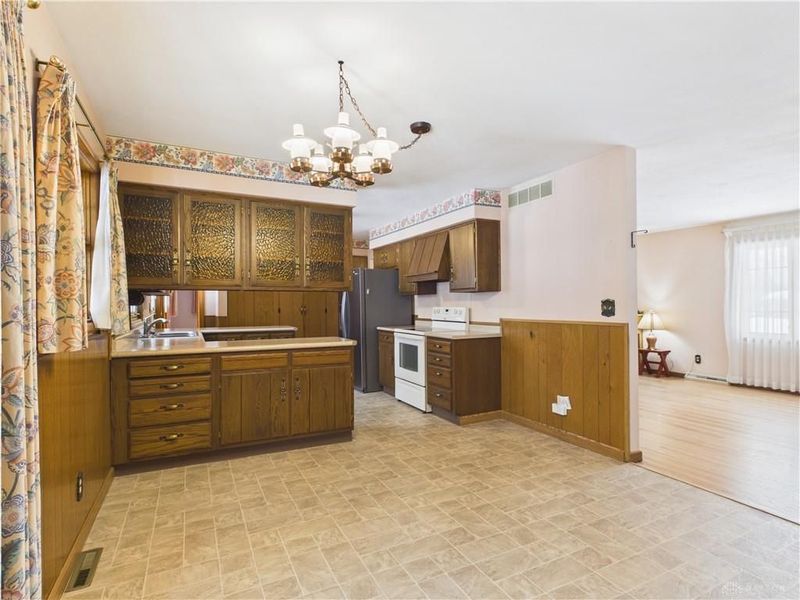 1326 Lemcke Road, Dayton, OH 45434 Photo 7