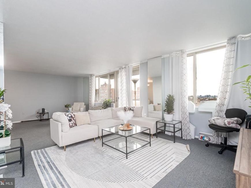 1 E University Parkway, Unit 805, Baltimore, MD 21218 Main Photo